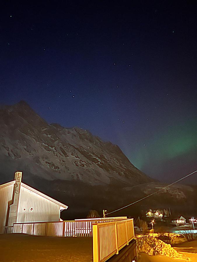 Senja Living Aparthotel Stonglandseidet Kültér fotó