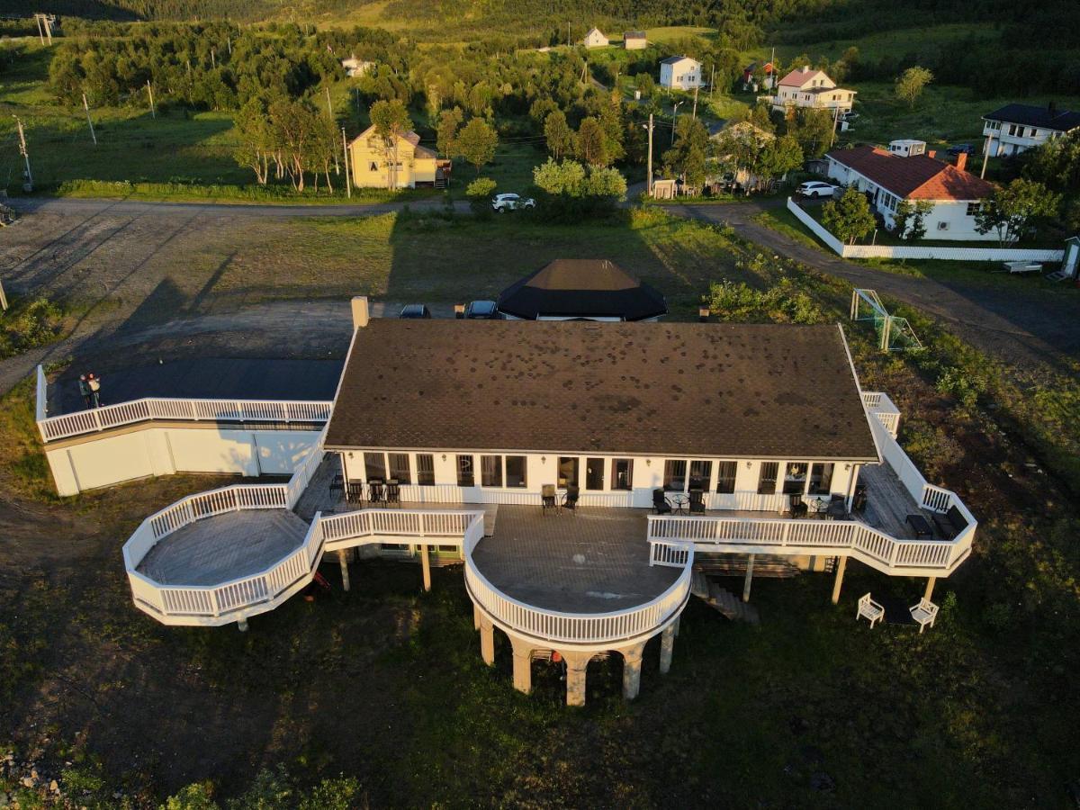 Senja Living Aparthotel Stonglandseidet Kültér fotó